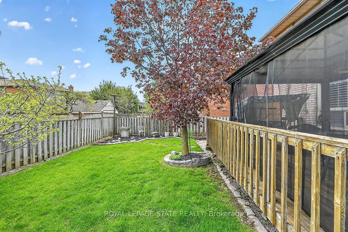 15 Gabriele Court • Hamilton, ON photo 39