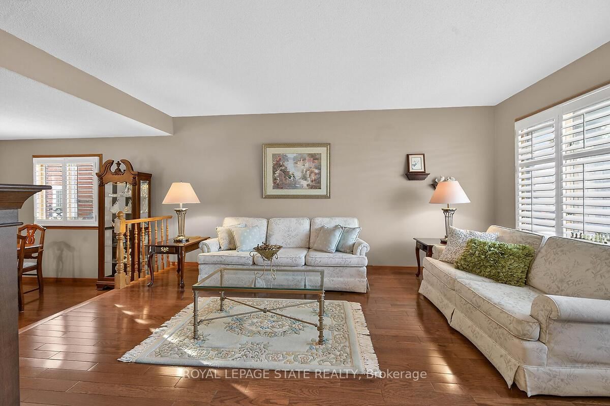 15 Gabriele Court • Hamilton, ON photo 6