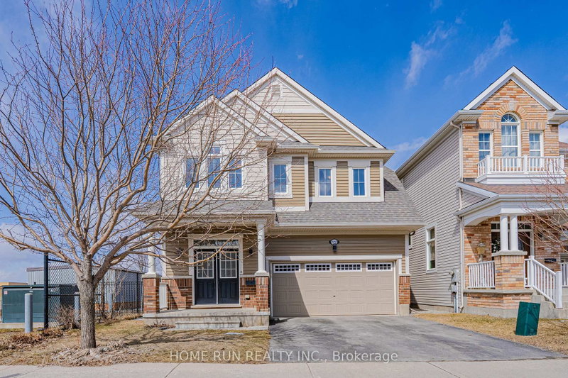 home for lease on 572 Dundonald Drive