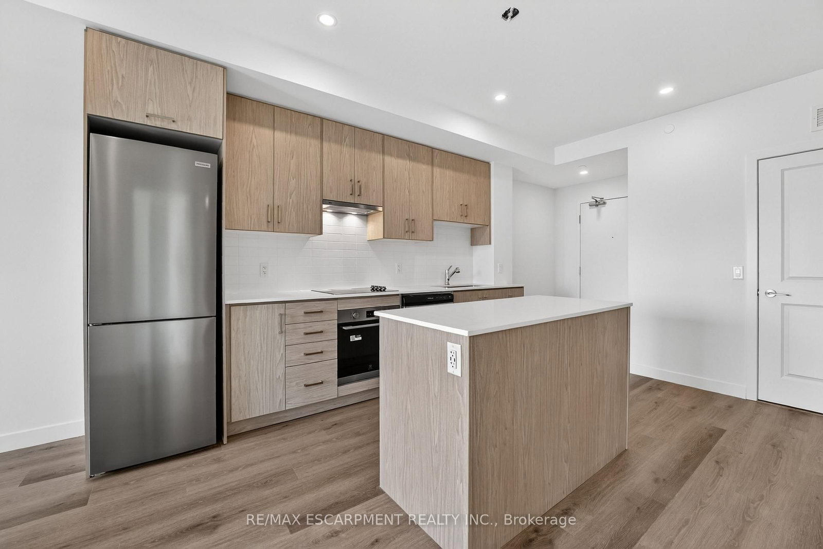 461 Green Road • #901 • Hamilton, ON photo 8