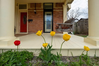 1115 E 4th Avenue • Owen Sound, ON photo 8