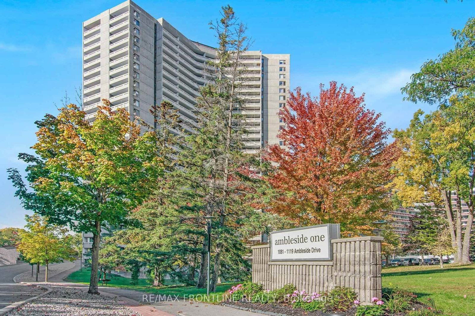 1081 Ambleside Drive, Unit 1009