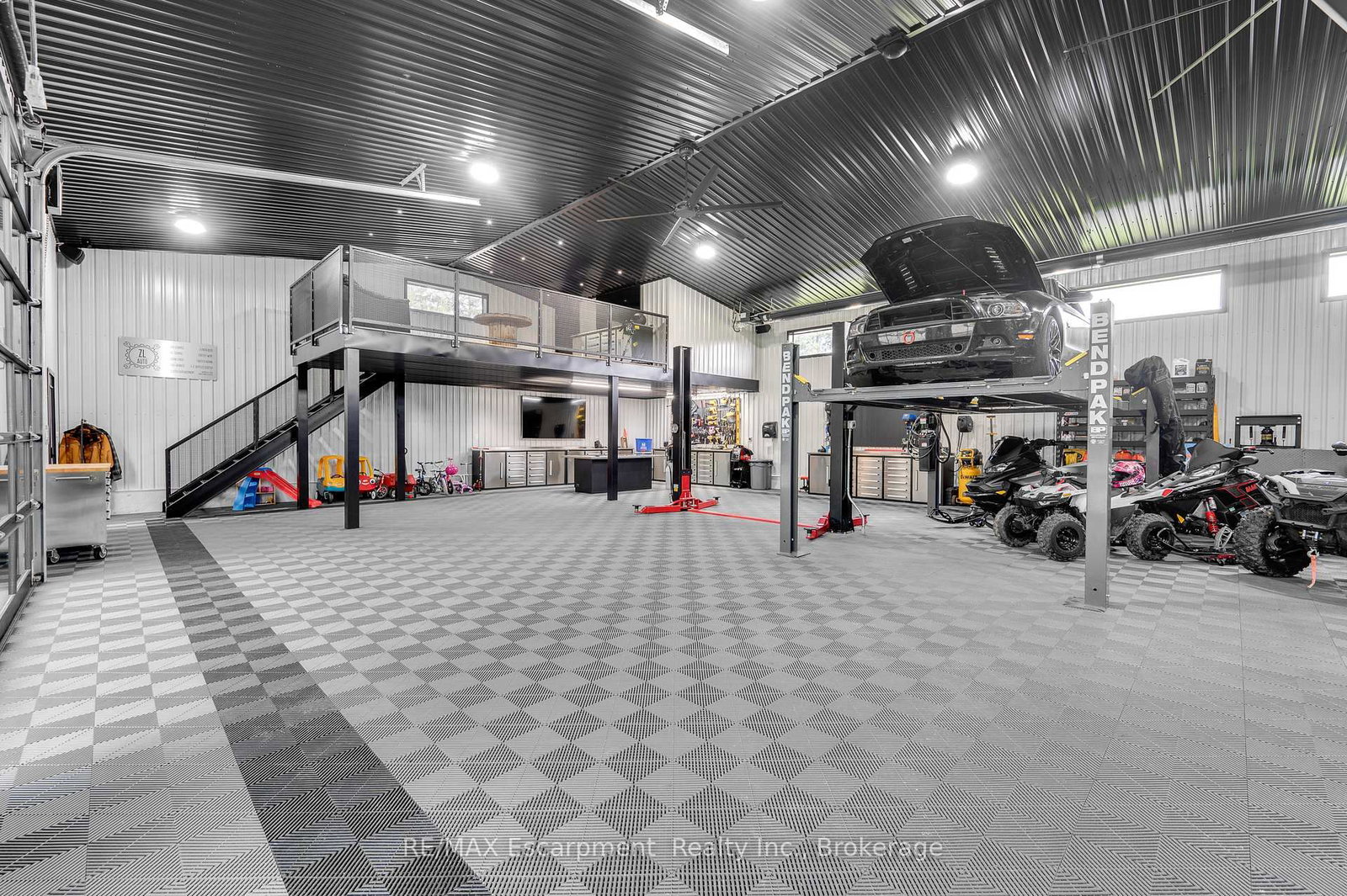 2092 Highway 6 • Hamilton, ON photo 44