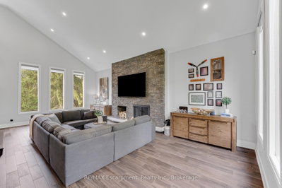 2092 Highway 6 • Hamilton, ON photo 5