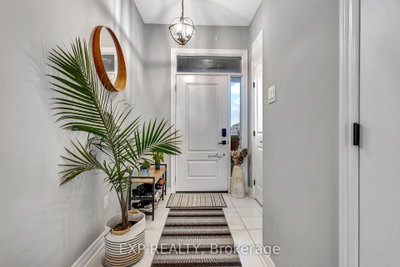 180 JARDINIERE Street — photo 5
