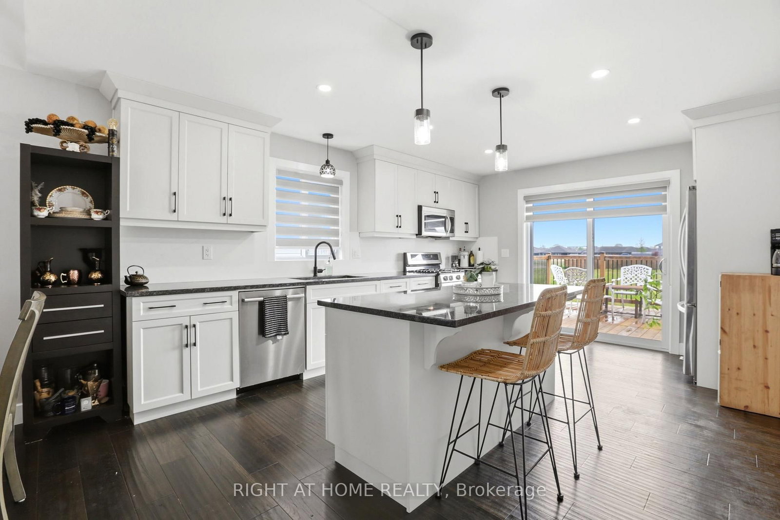 114 Tuscany Trail • Chatham-Kent, ON photo 12
