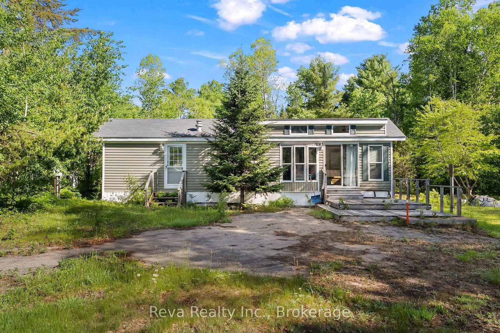 38 Boulter Lake Road • Maynooth, ON photo 2