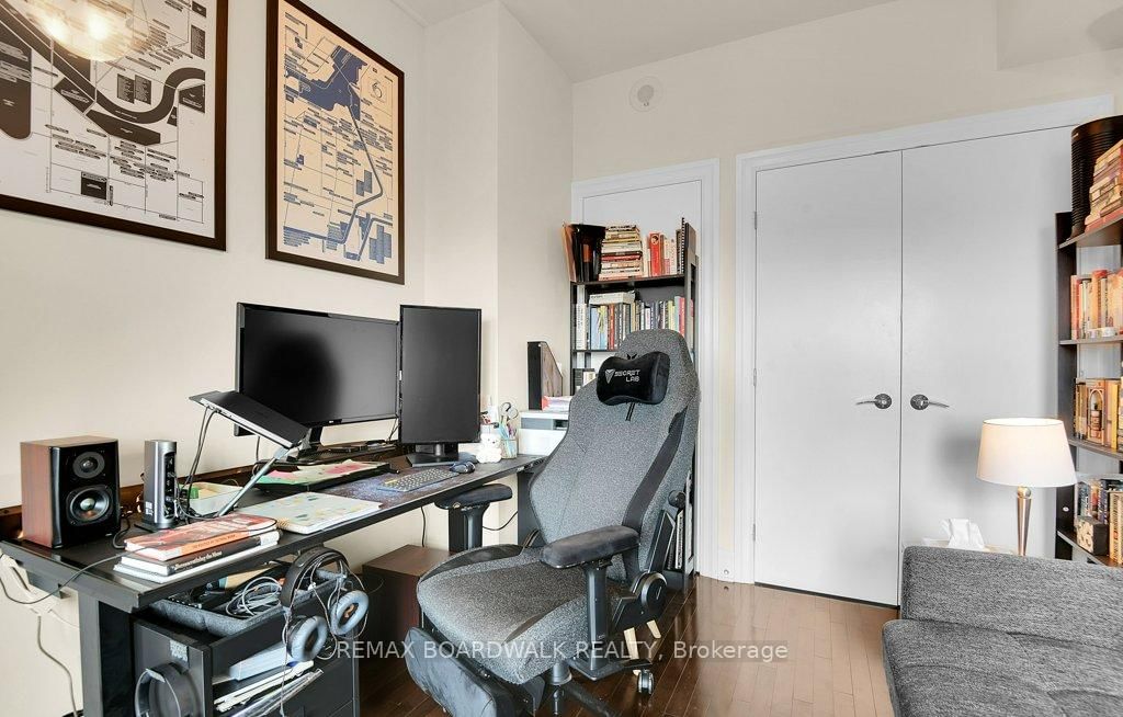 245 Kent Street, Unit 702 - Photo 28