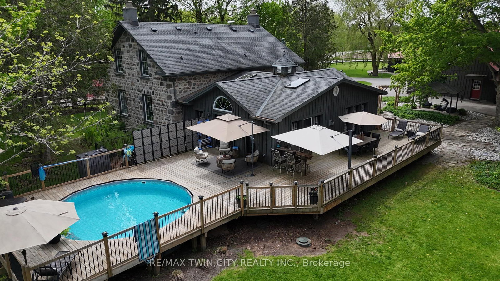 464 Piper Street • North Dumfries, ON photo 42