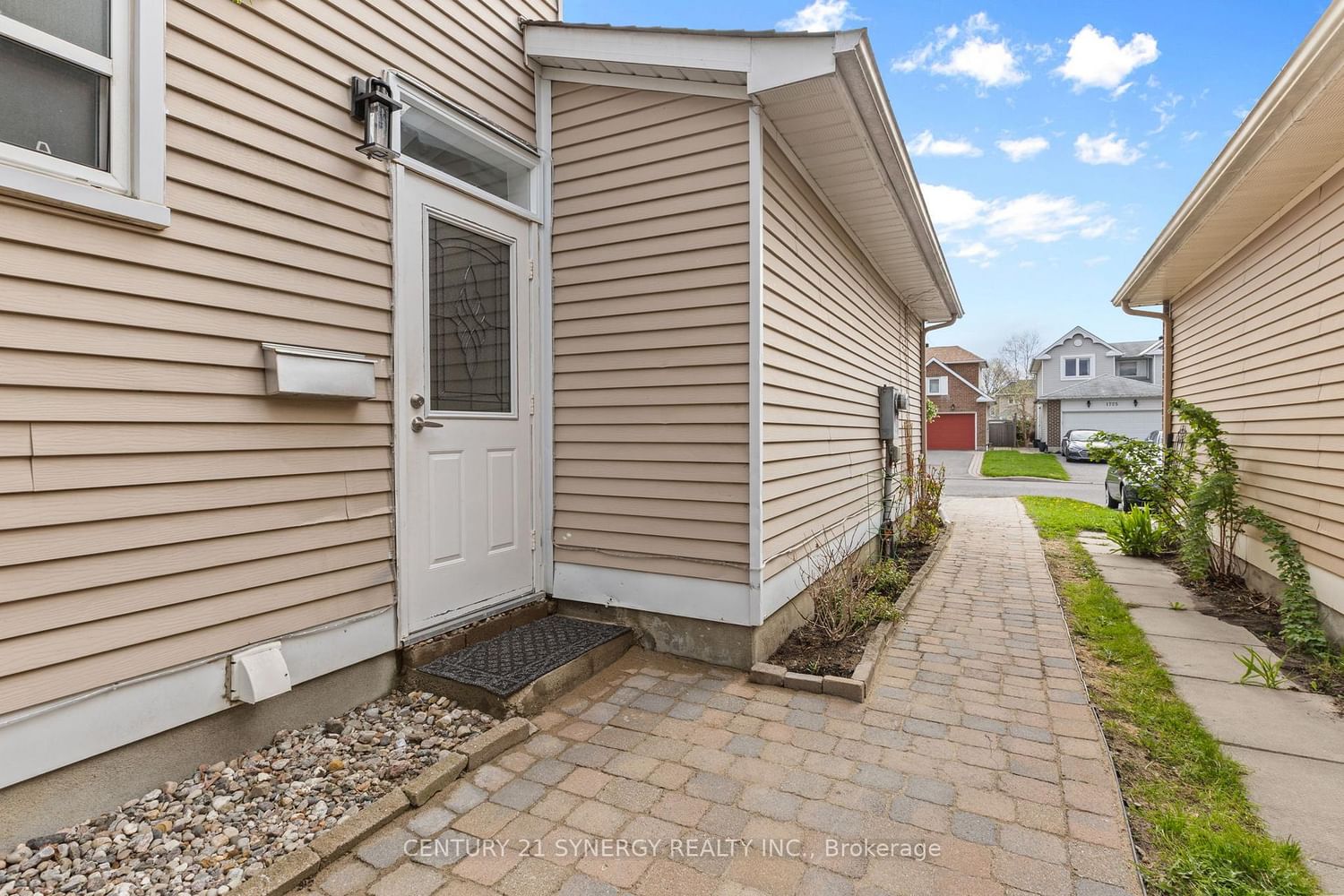 1728 Teakdale Avenue • Ottawa, ON photo 27