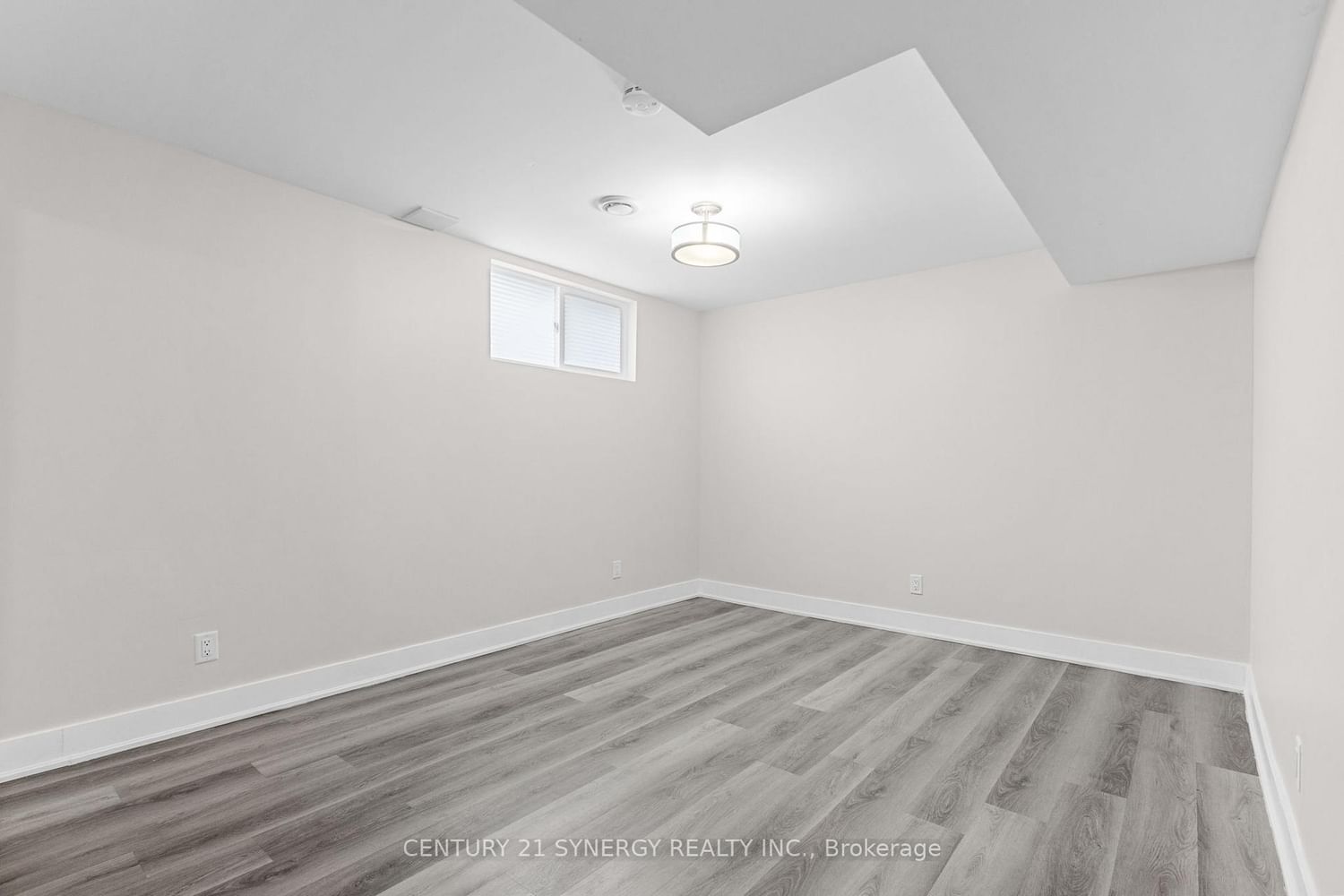 1728 Teakdale Avenue • Ottawa, ON photo 35