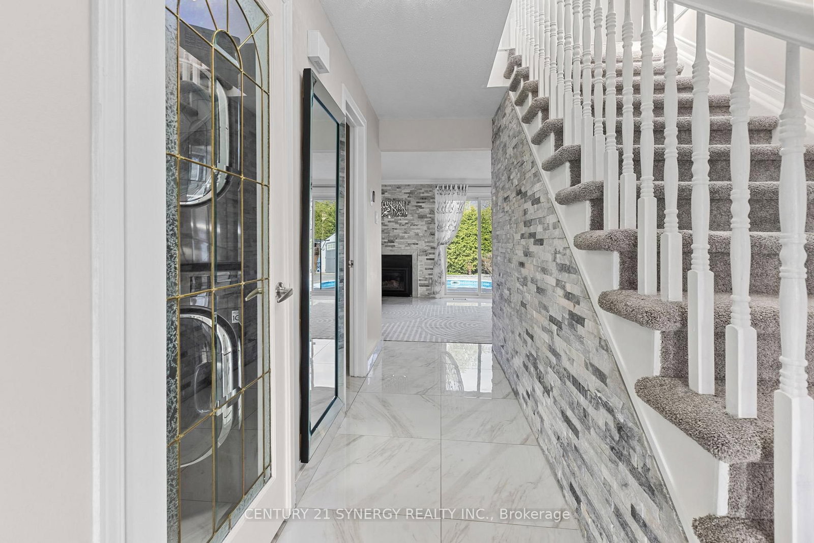 1728 Teakdale Avenue • Ottawa, ON photo 6
