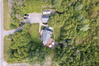 23 Brock Road N — photo 3