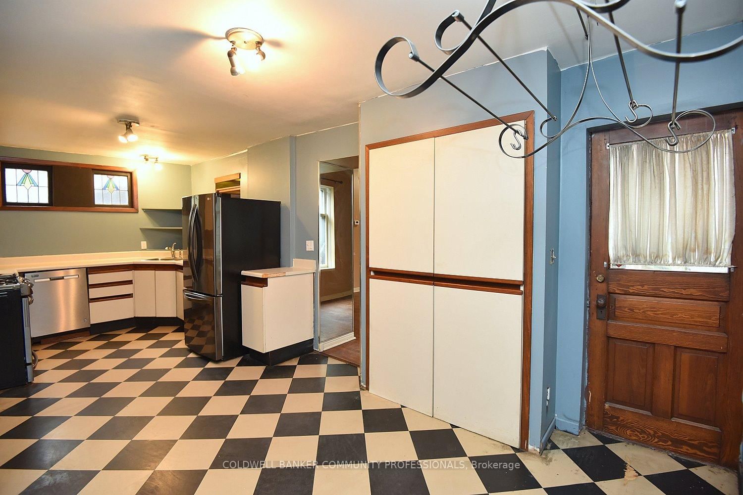 128 Hess Street S • Hamilton, ON photo 17