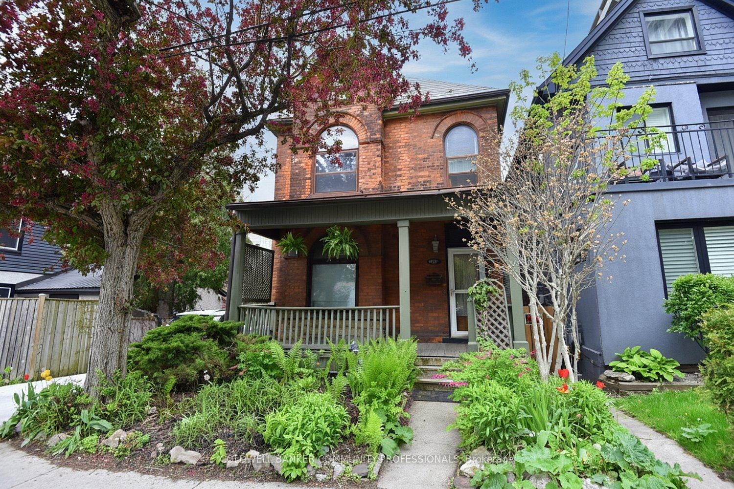 128 Hess Street S • Hamilton, ON photo 6