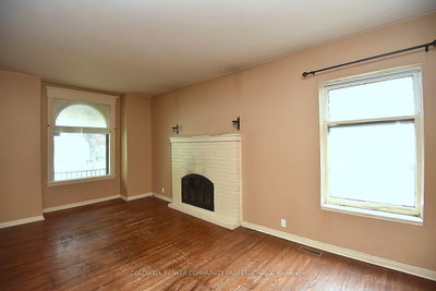 128 Hess Street S • Hamilton, ON photo 9