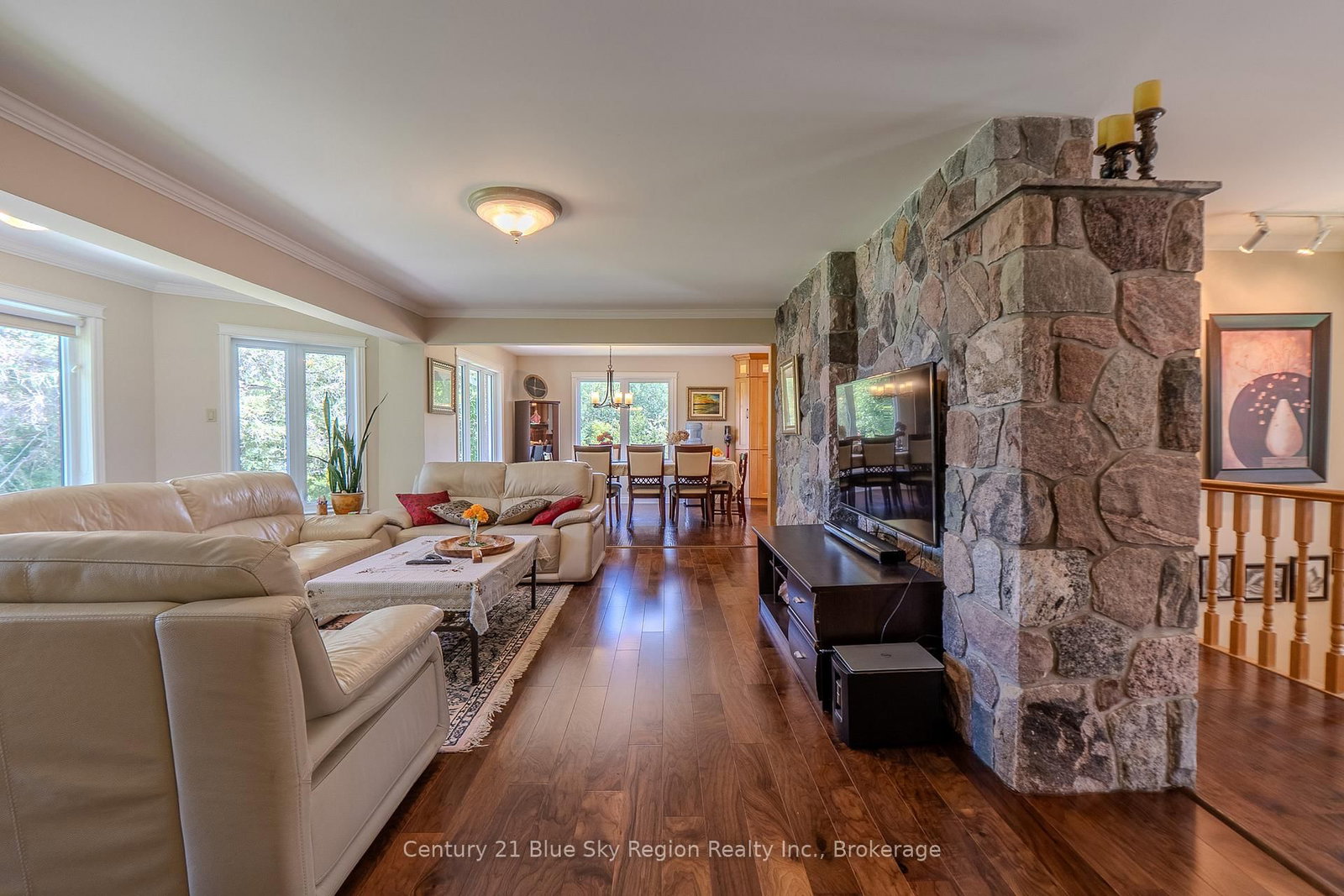 353 Macpherson Drive • East Ferris, ON photo 13