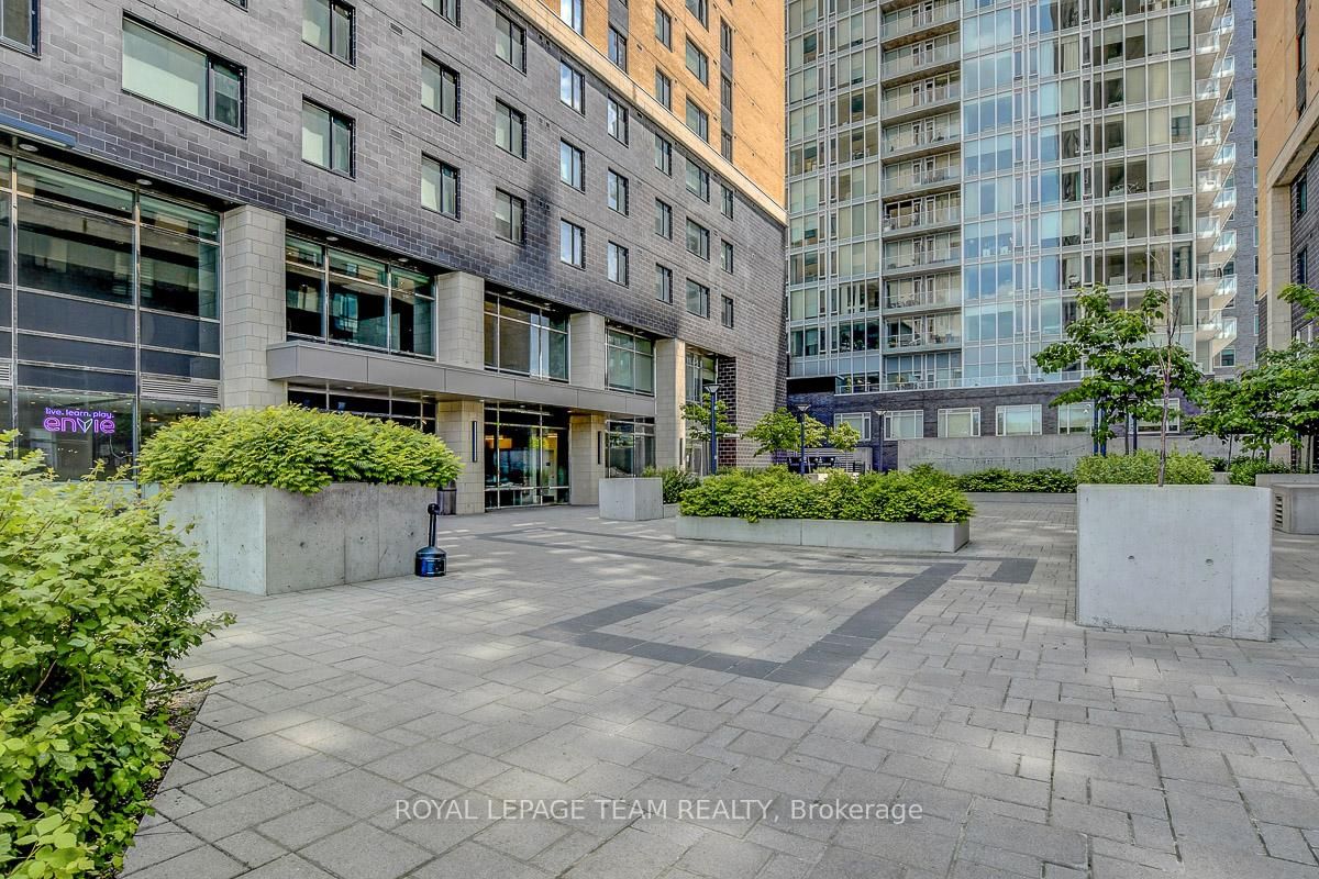 111 Champagne Avenue S, Unit 1405 - Photo 40