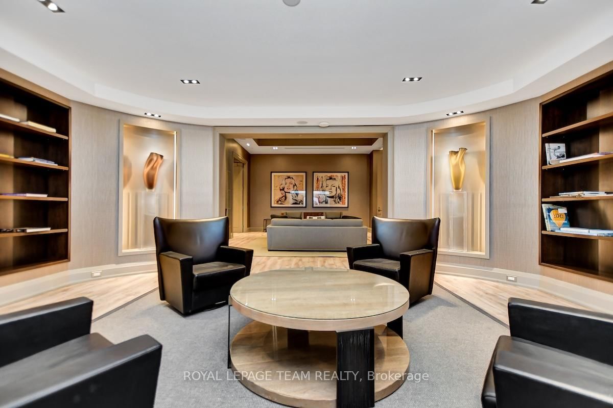 111 Champagne Avenue S, Unit 1405 - Photo 44