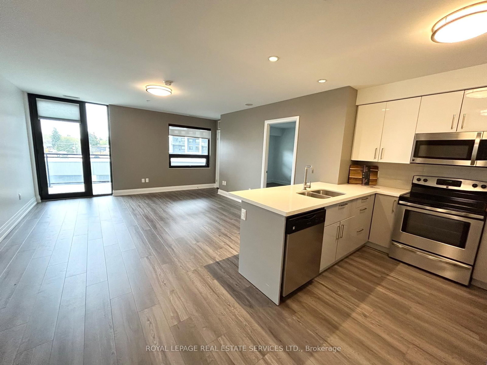 460A Belmont Avenue W, Unit 510 - Photo 7