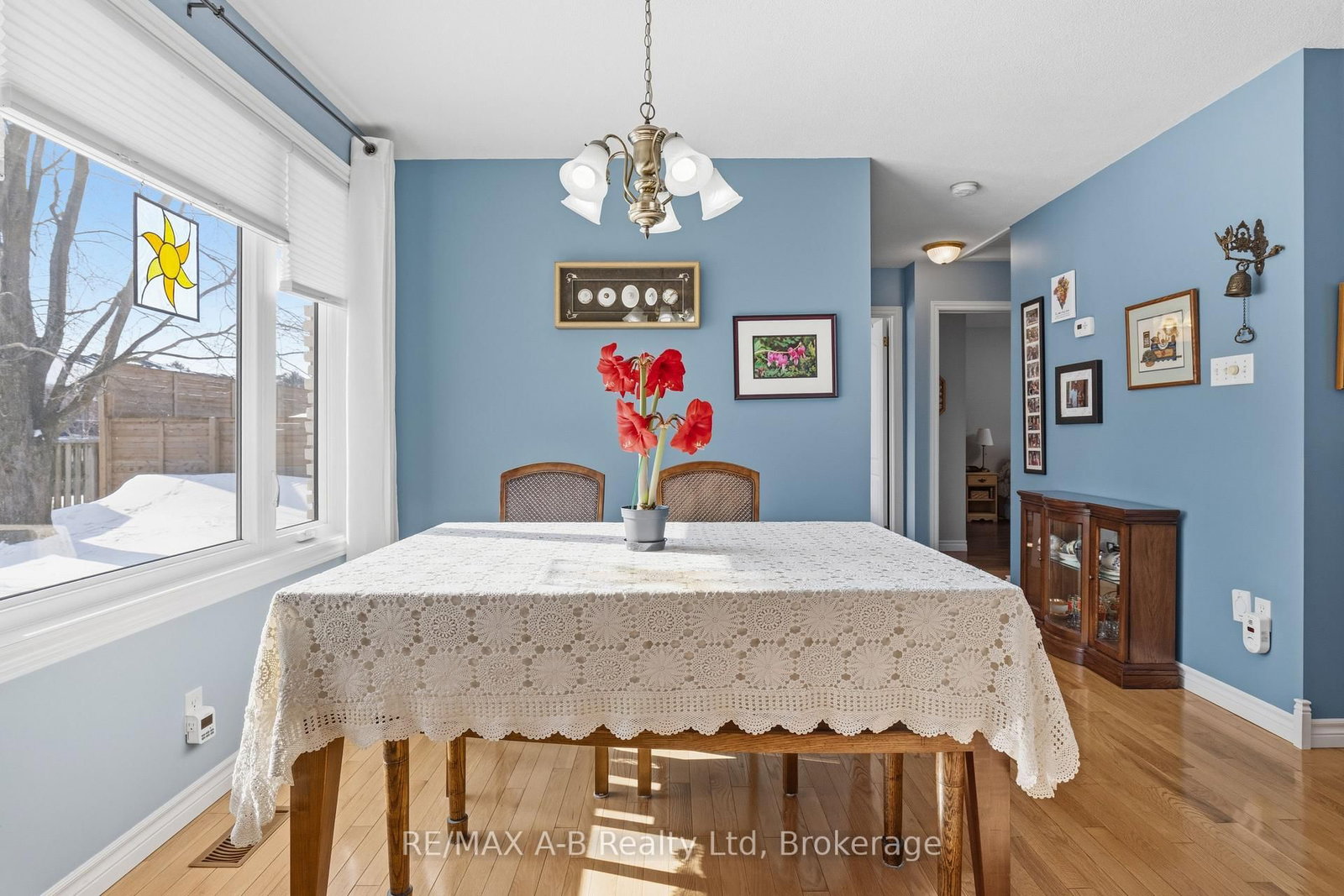 815 O'Loane Avenue • Stratford, ON photo 8