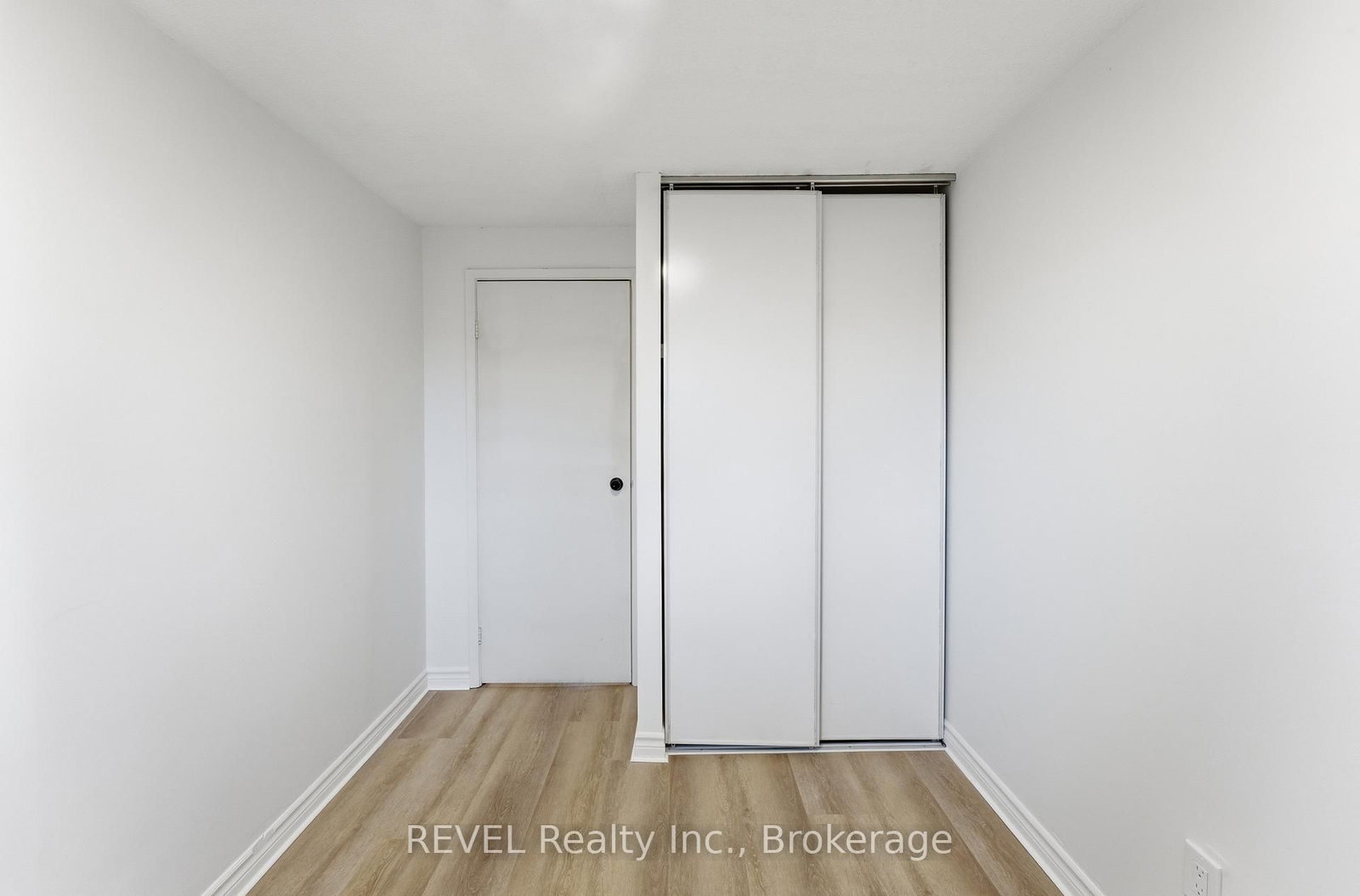 151 Linwell Road • #15 • St. Catharines, ON photo 32