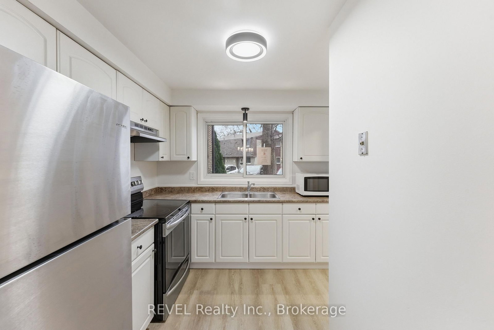 151 Linwell Road • #15 • St. Catharines, ON photo 8