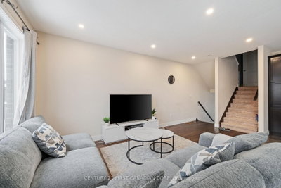 1960 Dalmagarry Road • #195 • London North, ON photo 8