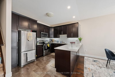 1960 Dalmagarry Road • #195 • London North, ON photo 9