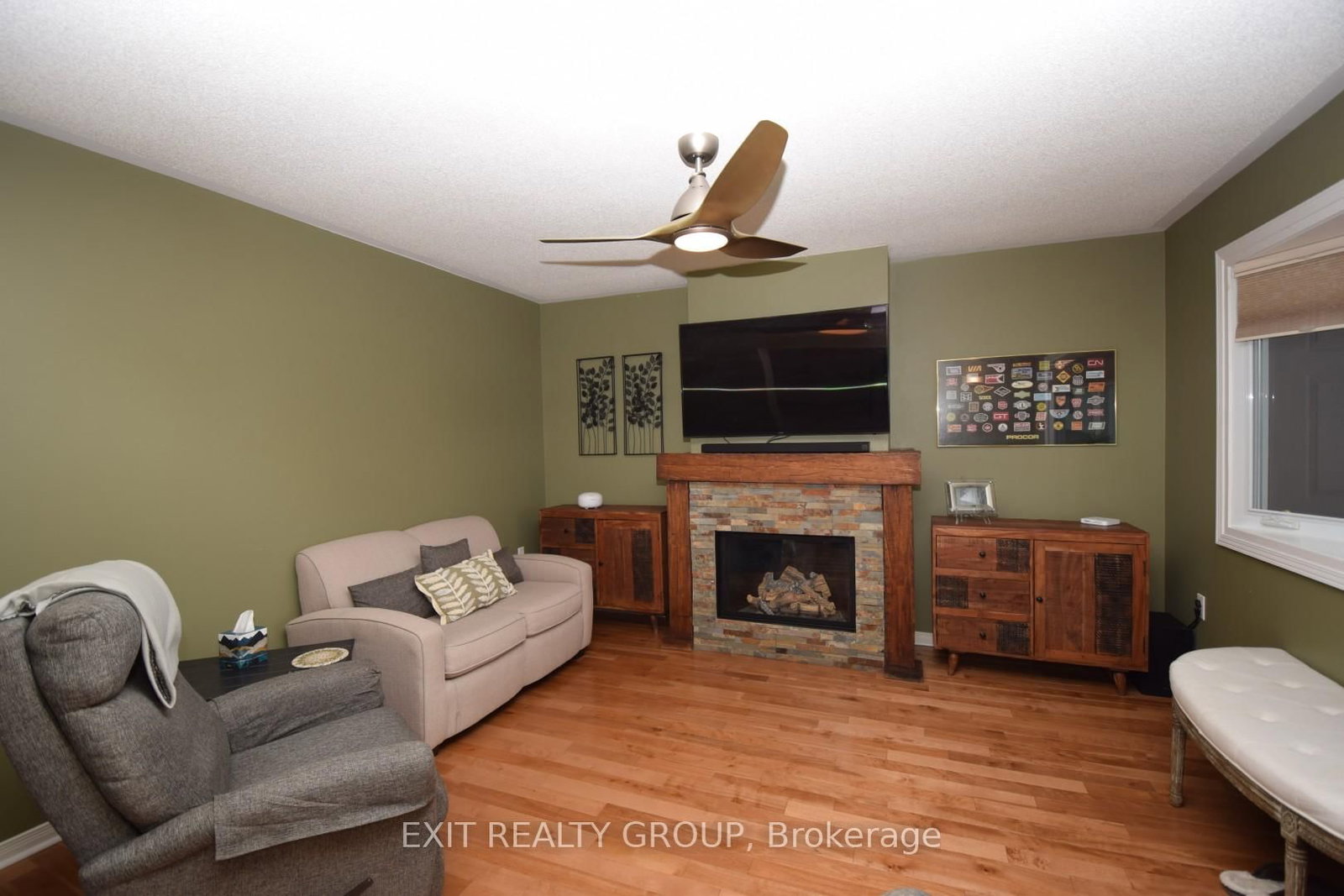 1 Quaker Court • Prince Edward County, ON photo 5