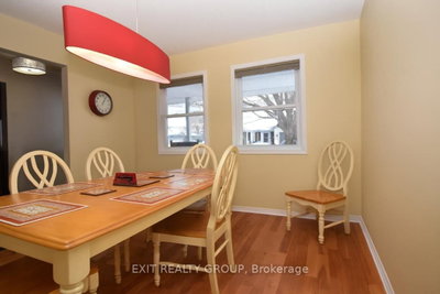 1 Quaker Court • Prince Edward County, ON photo 8