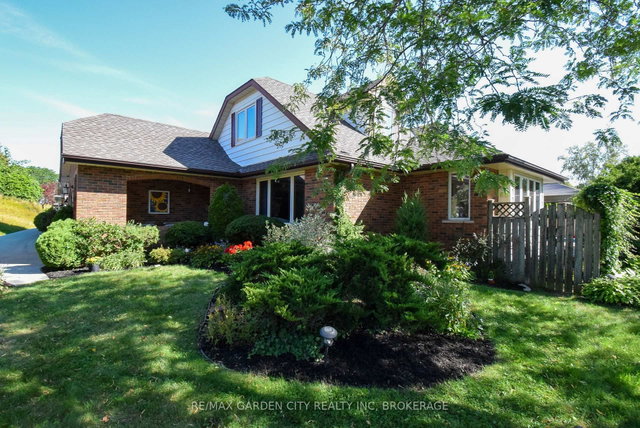 40 Belair Drive