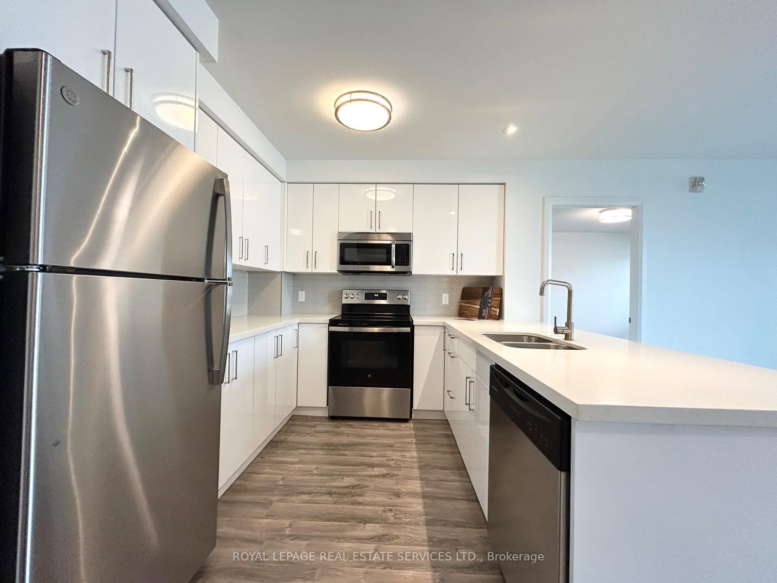 460B Belmont Avenue W, Unit 508 - Photo 5
