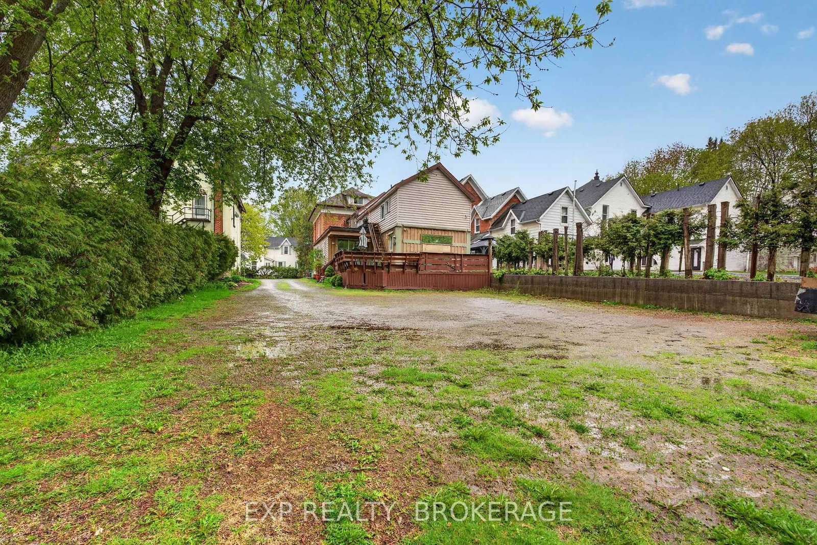 342 KING Street W • Brockville, ON photo 38