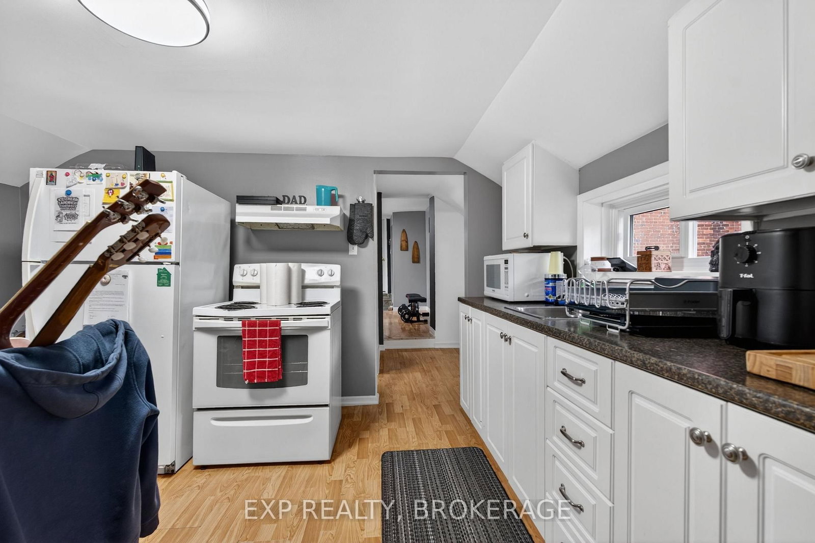 342 KING Street W • Brockville, ON photo 6