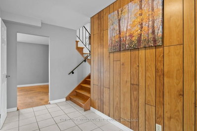 281 Smith Crescent — photo 4