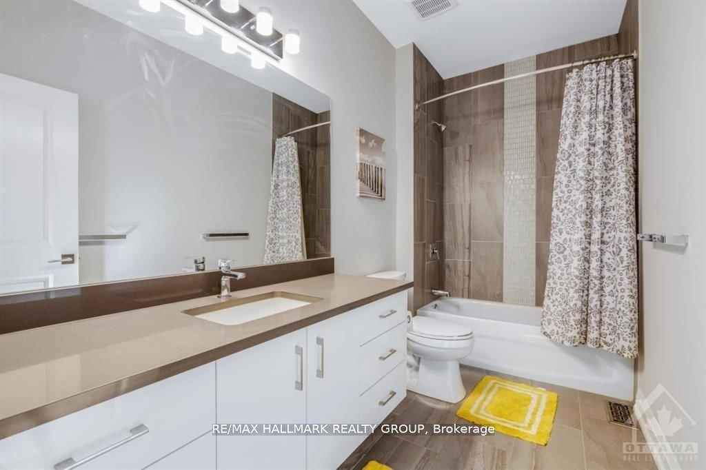 250 Richardson Avenue - Photo 22