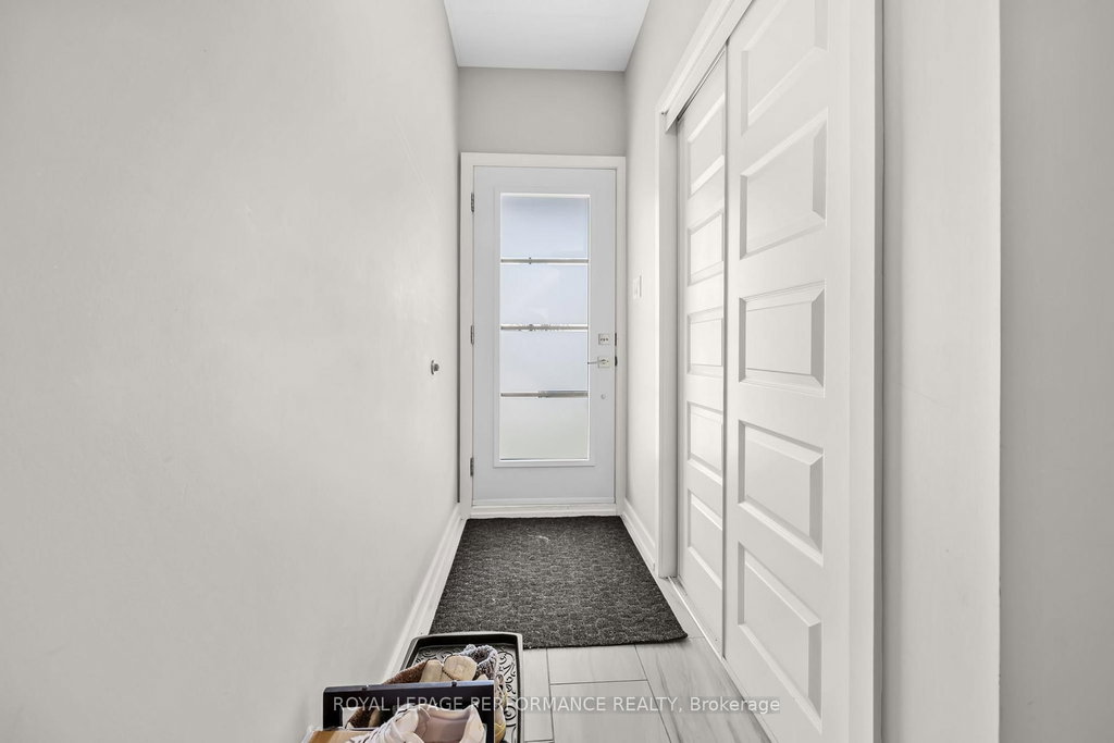 405 - 99 St Moritz Trail 3