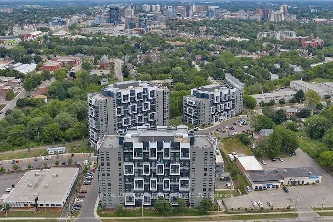 home for lease on 710-460C Belmont Avenue W