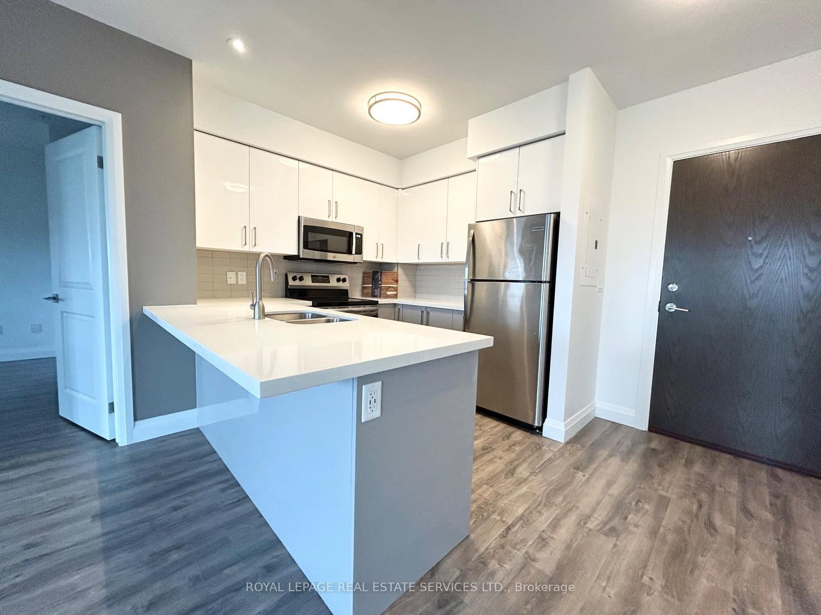 460C Belmont Avenue W, Unit 710 - Photo 4