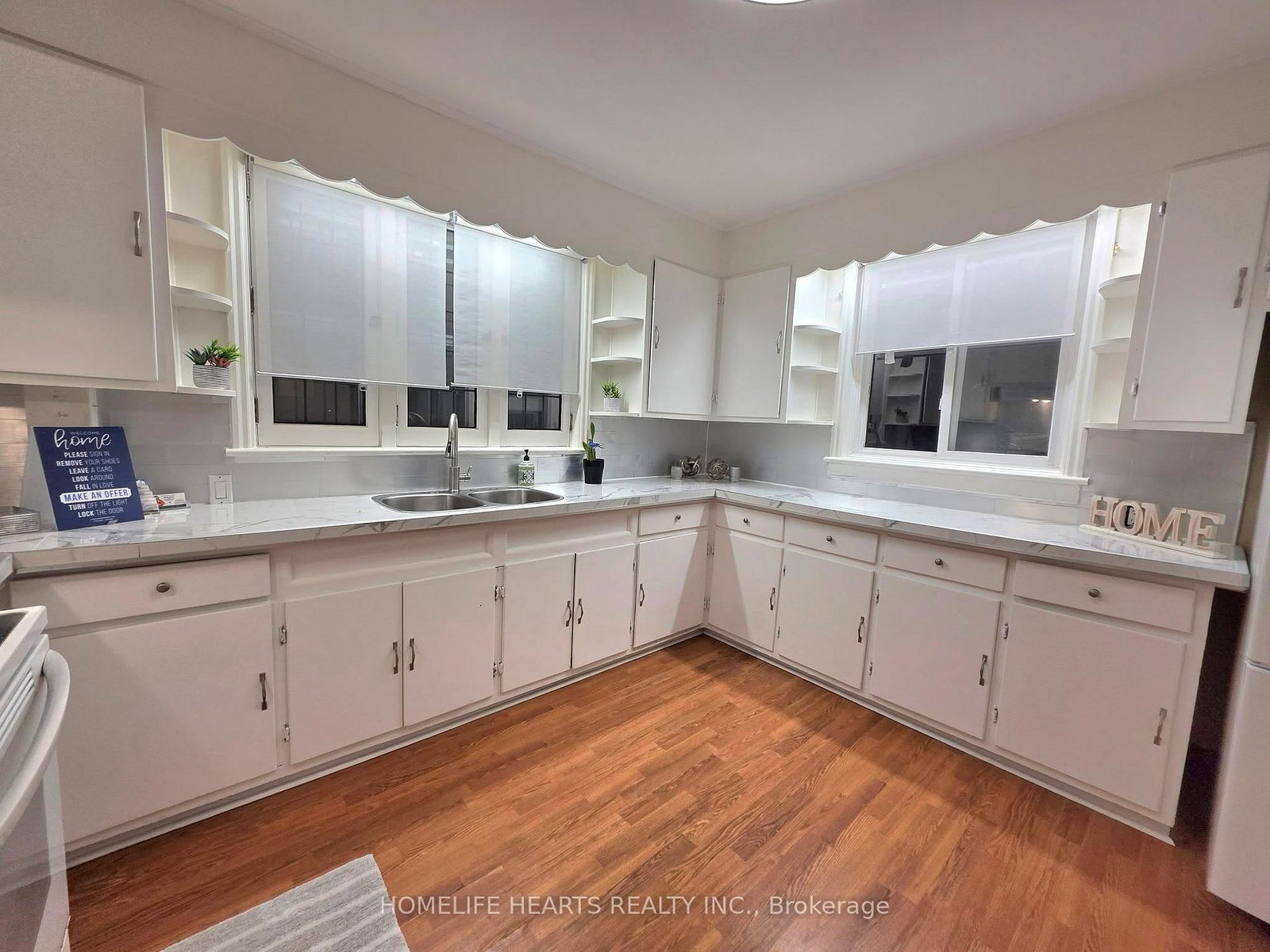 5404 Bridge Street • Niagara Falls, ON photo 17