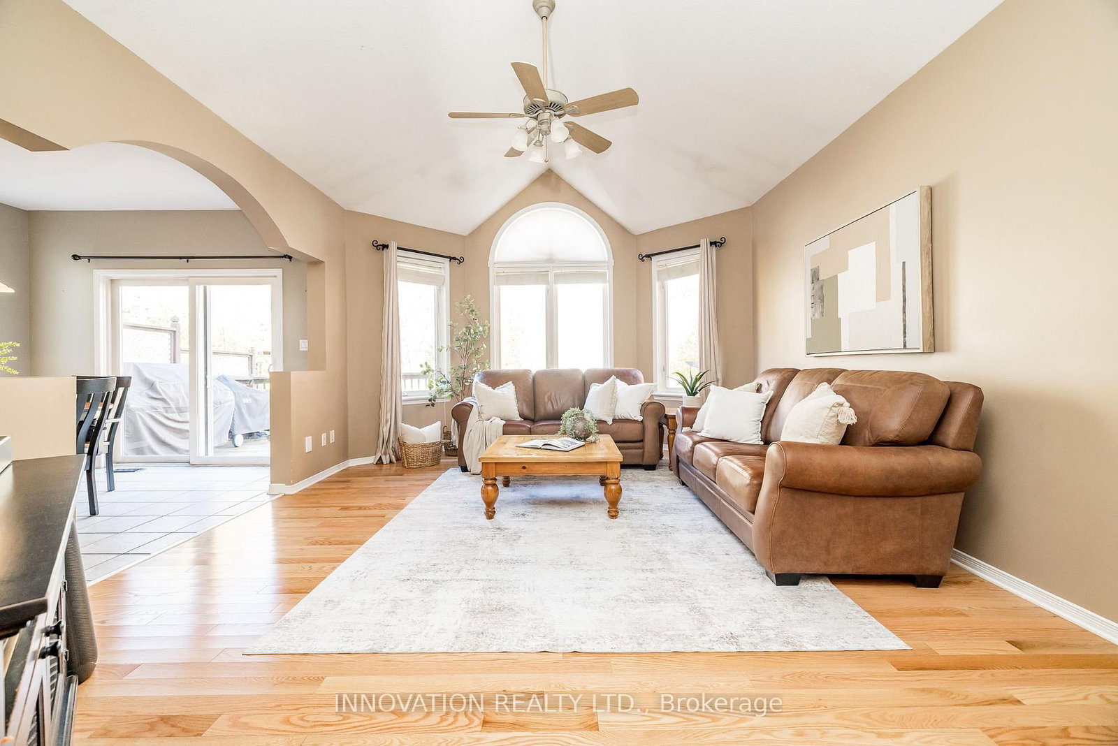 25 Kyle Avenue • Stittsville, ON photo 9