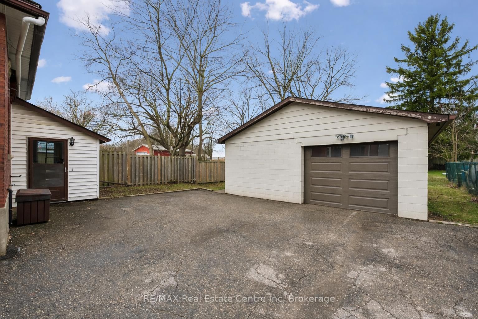 29 Crimea Street • Guelph, ON photo 20