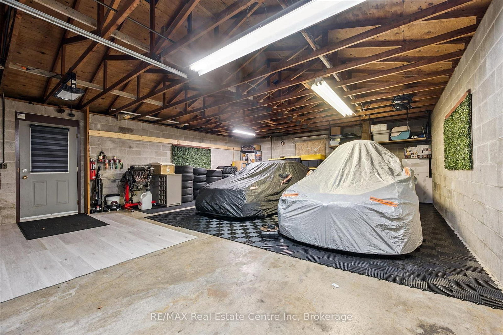 29 Crimea Street • Guelph, ON photo 22