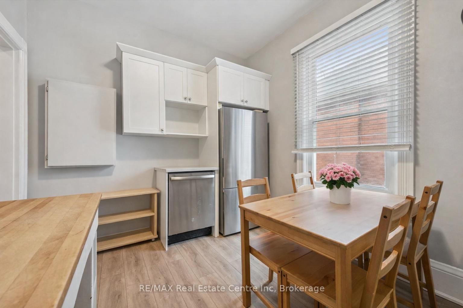 29 Crimea Street • Guelph, ON photo 4