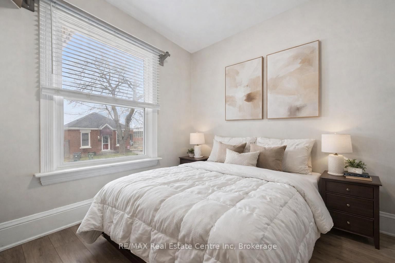 29 Crimea Street • Guelph, ON photo 5