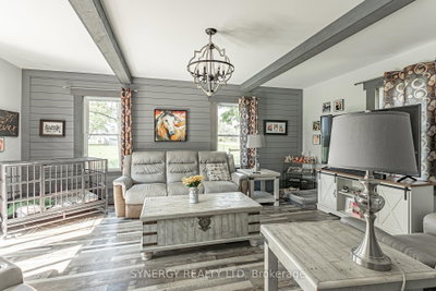 3759 Trillium Drive • Southwest Middlesex, ON photo 8
