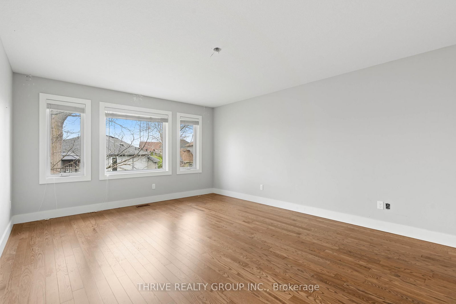 483 Sophia Crescent - Photo 20