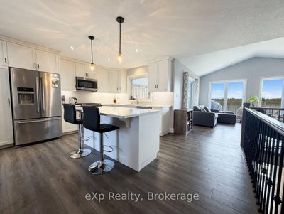 11 Noeckerville Hill Drive — more photos
