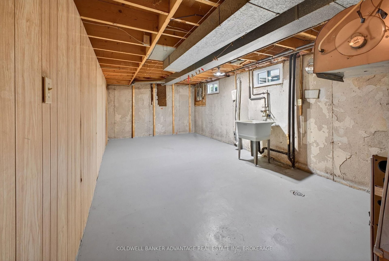 6976 ABBEY Circle • Niagara Falls, ON photo 36